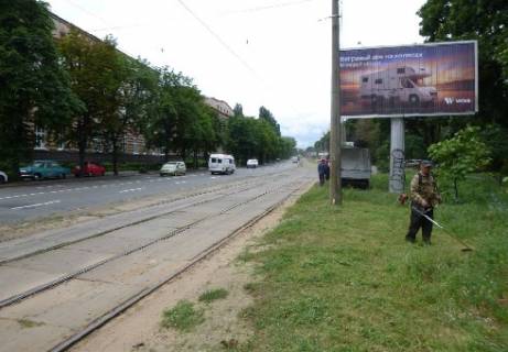 Призма A в Киеве, 3x6  Дегтяревская ул., 58 - 340299 фото 1