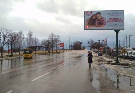 Билборд A в Ровно Млинівська вул. - вул. Кулика і Гудачека (Макарова)., авторинок фото 1