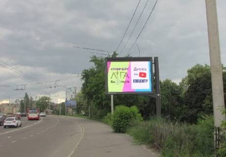 Видеоборд A в Киеве, 2.32x3.14  Елены Телиги ул., (Куреневский парк, концерт холл "Freedom") - 341077 фото 1