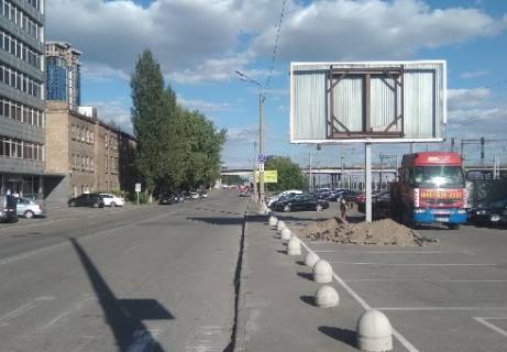 Prismatron, Prism A in Kyiv Zaliznicne sose, 57, navproti "Velika Kisena" - 303202 Photo 1