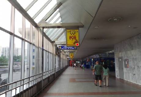 Нестандарт A у Києві, 1x0.7  Конкорс (Південний термінал) Фото 1