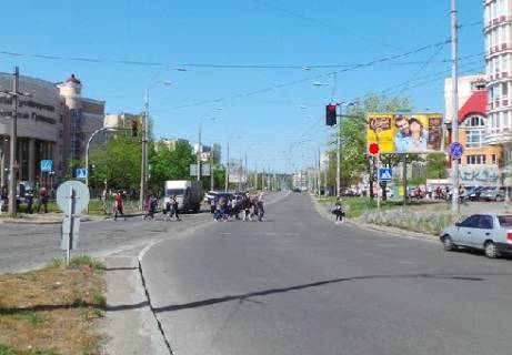 Призматрон, Призма A у Києві, 3x6  Левка Лук’яненка вул. (Маршала Тимошенка)., 21 - 183613 Фото 1