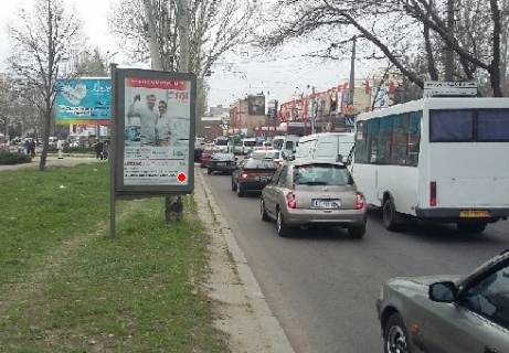 Ситилайт A в Николаеве, 1.8x1.2  Центральний просп. (Леніна просп.) - Садовая ул. фото 1