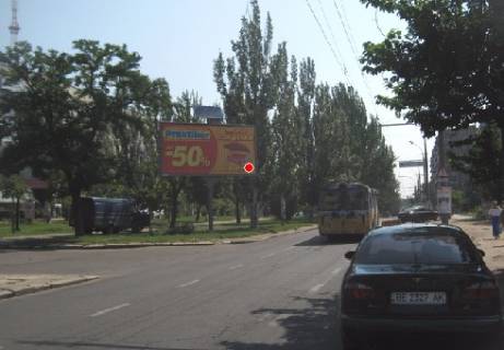 Призматрон, Призма A у Миколаєві, 3x6  Центральний просп. (Леніна просп.)., 19 - Шосейна вул. (Фрунзе) - 12407 Фото 1