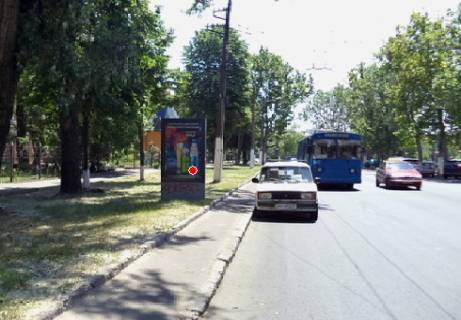 Ситилайт B в Одессе, 1.8x1.2  Шевченка просп., 14, БЦ "Шевченківський" фото 1