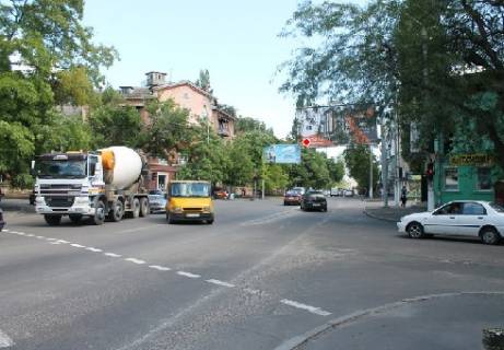Призма A в Одессе, 3x6  Мясоедовская ул., 4 - Олександра Свіща вул. (Середня)., 1 - 13262 фото 1