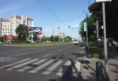 Призма A в Харькове, 3x6  просп. Героїв Харкова (Московський). - Академіка Волкова (Морозова) ул. (в центр) - 117644 фото 1