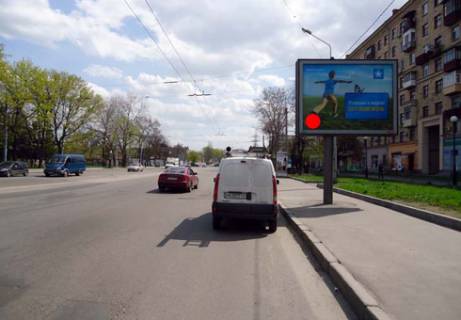 Скроллер A в Харькове, 2.32x3.14  просп. Героїв Харкова (Московський)., 102/112 - 148733 фото 1
