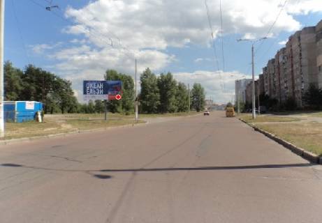 Билборд B в Чернигове Независимости ул., 32 фото 1
