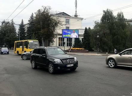 Видеоборд A у Рівному, 6x3  перехр. вул. Соборна-Кн. Володимира - 300878 Фото 1