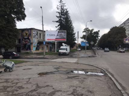 Призматрон, Призма B у Рівному, 6x3  Грушевського, 41 - 421208 Фото 1
