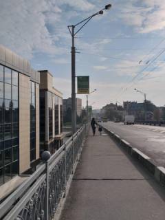 Ситилайт B в Ровно міст по вул. Соборна, в напрямку Театральної площі фото 1