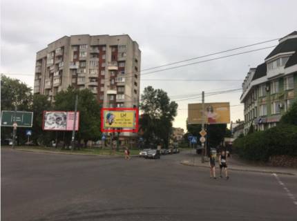 Призма B в Ровно, 6x3  перехр. вул. Грушевського-вул. Василя Червонія (Гагаріна) - 300976 фото 1