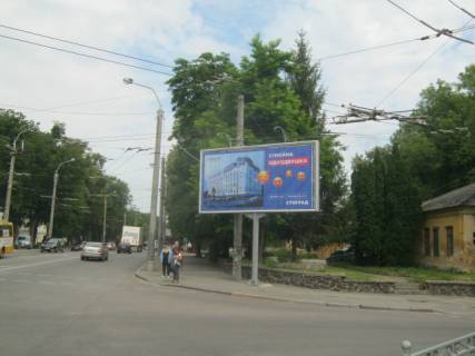 Prismatron, Prism A in Rivne, 6x3  perehr. st. Soborna-Kocubins'kogo - 300915 Photo 1
