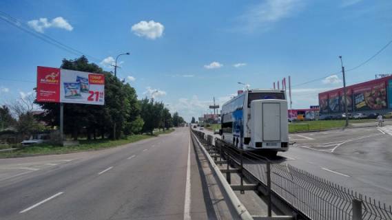 Билборд B в Ровно, 6x3  перехр. вул. Кулика і Гудачека (Макарова)-Ольжича фото 1