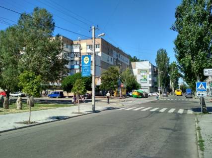 Нестандарт A в Бердянске Центральная Центральная ул. / Победы ул. (музей) фото 1