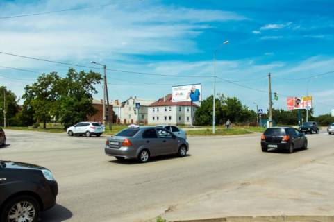 Билборд B в Бердянске, 6x3  Восточный пр./Волонтеров ул. (ТЦ Экватор) фото 1