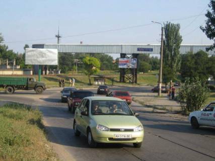 Билборд B в Бердянске, 6x3  Восточный пр./Петровский шлях ул. (возле ТЦ "Амстор") фото 1