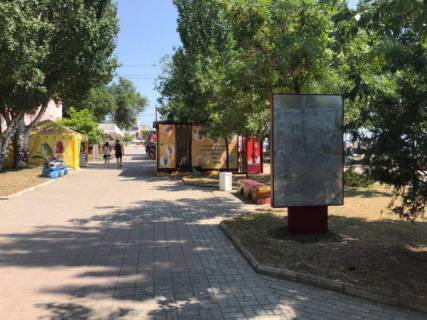 Ситилайт B в Бердянске Горького ул. (возле кафе "Укачели") фото 1