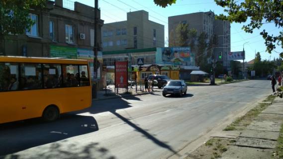 Пиллар B в Бердянске, 1,2х2,4м  Восточный пр. / Лютеранская (Железнодорожный вокзал) фото 1