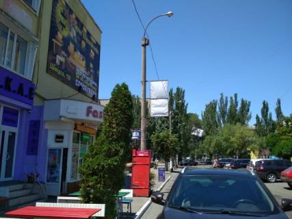 Нестандарт B у Бердянську Шмідта вул. (центр, Піцца Немо) Фото 1