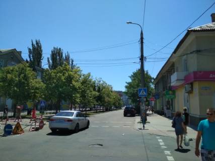 Нестандарт A в Бердянске Труда пр. / Итальянская ул. (Лотос) фото 1