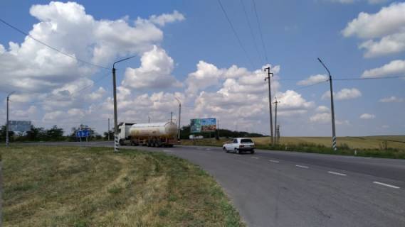Билборд A в Мелитополе трасса М14/P37 Одесса-Новоазовск в Запорожье и Одессу фото 1