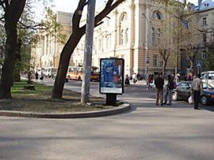 Ситилайт B в Львове, 1,2x1,8  Університетська вул., 1 фото 1