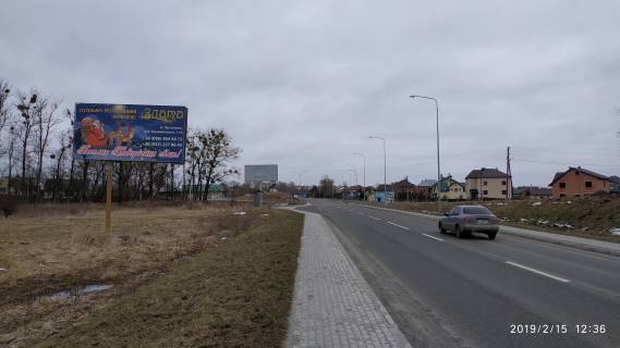 Билборд B в Львове Автодорога Львів-Пустомити, с. Наварія, в сторону Львова фото 1