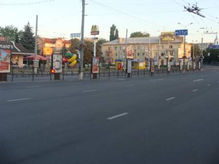 Ситилайт A в Сумах, 1,2х1,8  Покровская пл./разделитель/сторона ун-га КИЕВ фото 1