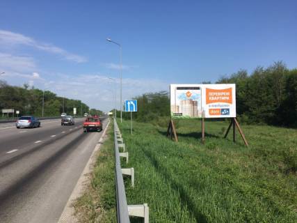 Билборд A в Звягель (Новоград-Волынский), 6x3  Траса Житомир-Рівне.Перед поворотом на Звягель, в'їзд в Звягель А фото 1