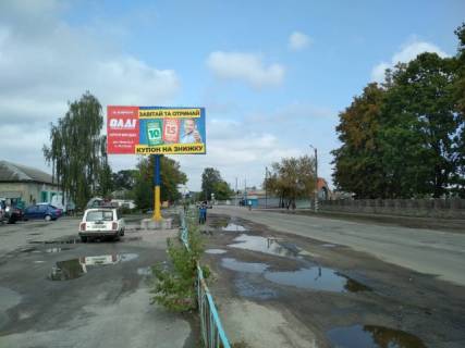 Билборд B в Барановке, 6x3  Баранівка в. Костельна, біля заправки,базару, ст Б фото 1