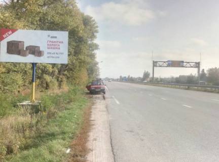 Билборд B в Глибочице, 6x3  Траса Київ-Житомир с.Глибочиця, напрямок з Житомира на Київ, ст.Б фото 1