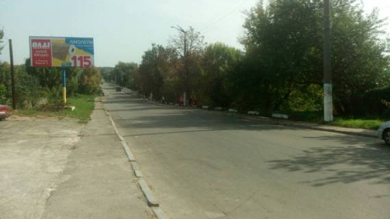 Билборд B в Радомышле, 6x3  в.Русанівська, біля автостанції фото 4
