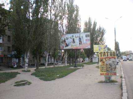 Билборд B в Николаеве, 1,2х1,8  фото 1