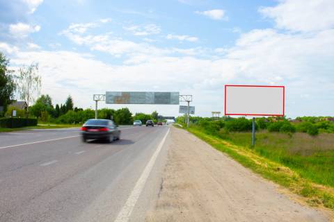 Билборд A в трасах Львова, 3x6  М-10 Західний обхід м. Львова фото 1