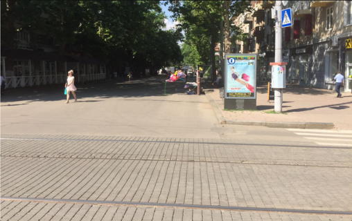 Ситискролл A в Николаеве, 1,25*1,86  Соборна вул. (Радянська)  - кут Марка Кропивницького вул. (Потьомкінська)  - Raiffeisen Bank ЦЕНТРАЛЬНА ПІШОХІДНА ВУЛИЦЯ МІСТА фото 1