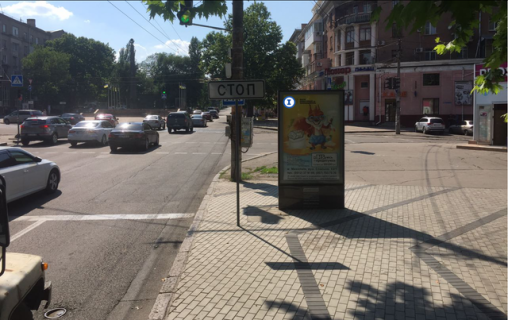 Билборд A в Николаеве, 1,25*1,86  Центральний просп. (Леніна просп.), 74 - Захисників Миколаєва вул. (Декабристів)  (рух у бік Намива) фото 1