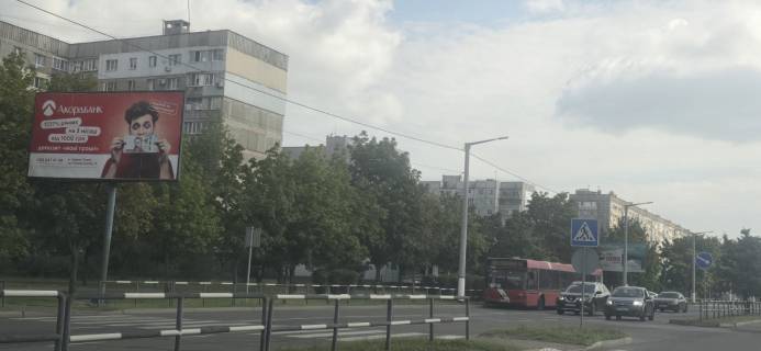 Билборд B в Горишние Плавни (Комсомольск) просп. Героїв Дніпра, 49 (навпроти магазину «АТБ») центральна вулиця фото 1