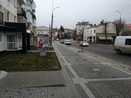 Сiтiлайт B у Луцьку Центр Винниченка 16(біля університету, продуктові магазини, перукарні) Фото 1