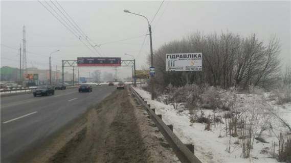 Билборд A в Луцке с.Струмівка (при вїзді в місто Луцьк, траса Рівне-Луцьк, перед Рівненським кільцем) 0,3 км від Луцька фото 1