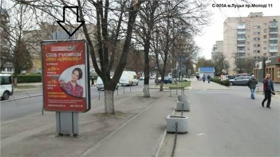 Ситилайт A в Луцке проспект Молоді (поворот на проспект Соборності. (територія ТЦ "Гостинець", вїзд на стоянку  ) фото 1