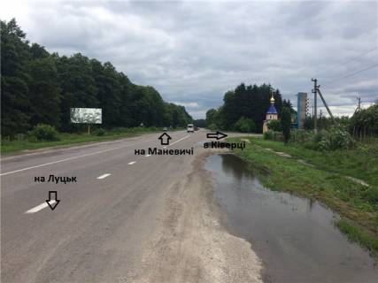 Билборд B в Киверцах м.Ківерці (при виїзді в місто Ківерці - траса Маневичі-Луцьк) фото 1