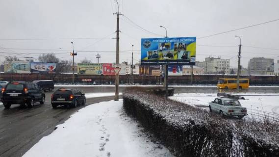 Билборд A в Луцке вул Карпенка Карого - пр-т Соборності, нижній фото 1