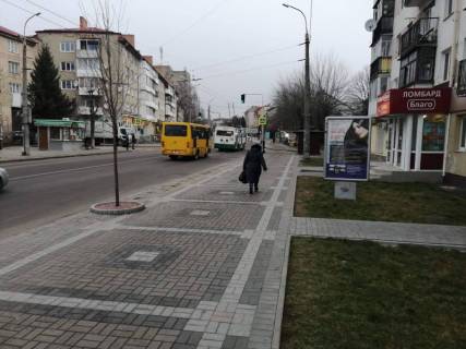 Ситилайт A в Луцке Центр Винниченка 16(біля університету, продуктові магазини, перукарні) фото 1
