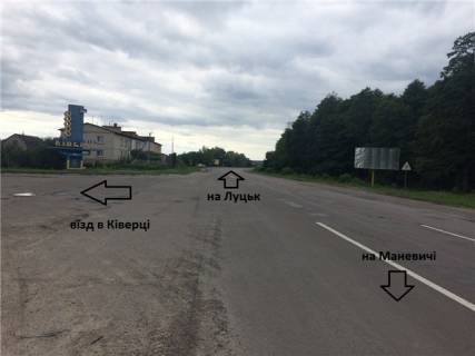 Билборд A в Киверцах м.Ківерці (при вїзді в місто Ківерці - траса Маневичі-Луцьк) фото 1