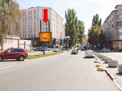 Беклайт  у Києві, 2.3x3.14  Предславинська вул., 35, біля палацу "Україна", в сторону вул. Тверська Фото 1