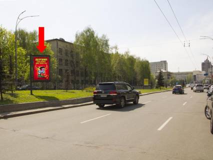Ситилайт  в Киеве, 1.8x1.2  Алмазова вул. (колиш. Кутузова вул.), 1, роздільник, в сторону пл. Л. Українки фото 1