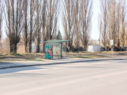 Ситилайт B в Харькове, 1.8x1.2  Тракторобудівників пр. - Могилівська, 23, зупинка "Немишлянська вул.", з центру фото 1