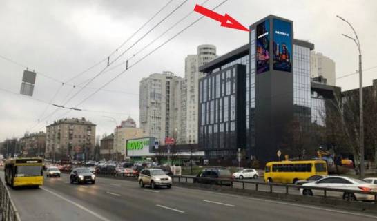 Видеоборд A в Киеве Миколи Міхновського бульвар (Дружби Народів бульвар)., 14, (к Лыбидской пл) прайс за трансляцию ролика дл. 10 сек, 7:00-22:00, 1 выход/3 минуты ( 320 выходов/день ). Просчет других конфигураций уточняйте у менеджеров. - 294778 фото 1